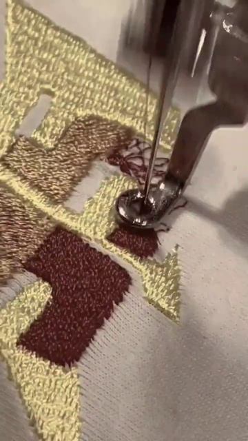 Я - скорость! Вышивка для искренних поклонников! #одежд