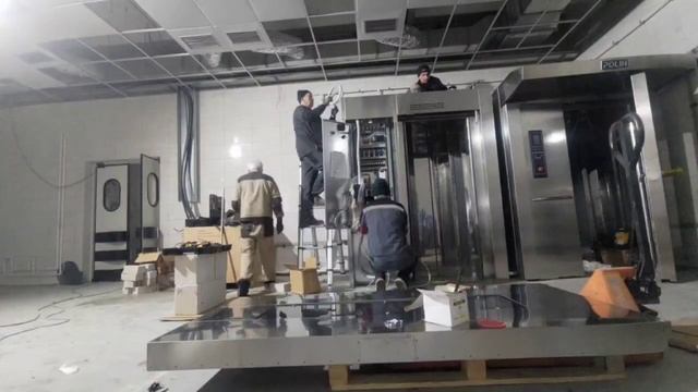 Монтаж промышленного оборудования для кухни ресторан смотреть онлайн