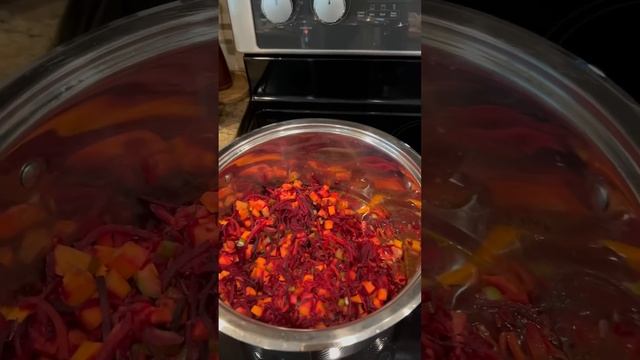 Очень хорошо варить костный бульон в такой мультиварк смотреть онлайн