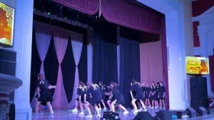 Танец под песню Малинки