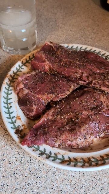 Мясо и рыба на гриле смотреть онлайн
