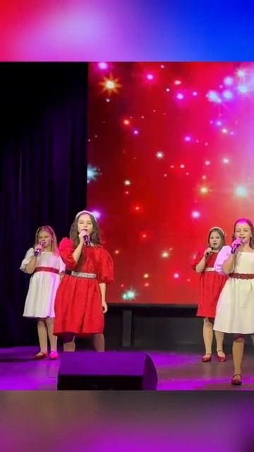 Дети, цветы, и прекрасная музыка! смотреть онлайн