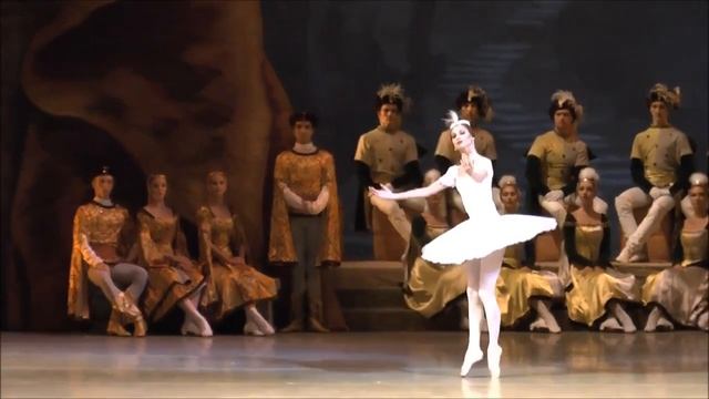 Oksana Skorik Оксана Скорик Mariinsky: Hungarian variation, Raymonda смотреть онлайн