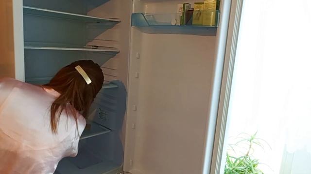 Мотивация на уборку/ Болтаю и расхламляю холодильник ? смотреть онлайн