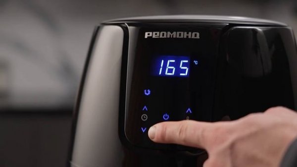 Обзор аэрогриля REDMOND AG1902