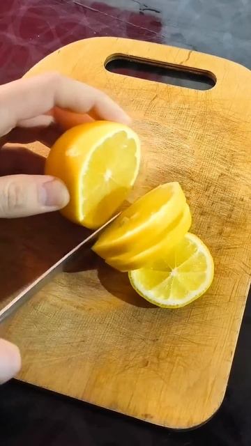 Скумбрия на закуску 🐟 #скумбрия #рецепт #закуска смотреть онлайн