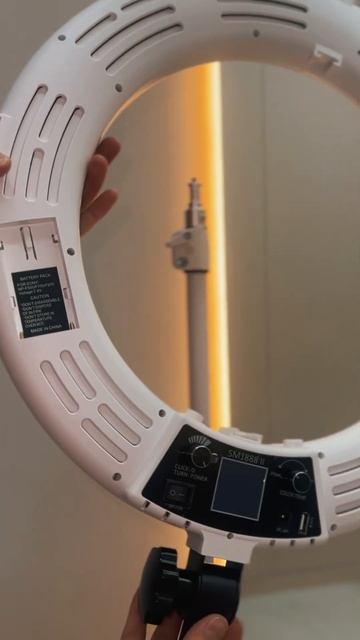 Кольцевая лампа белая смотреть онлайн