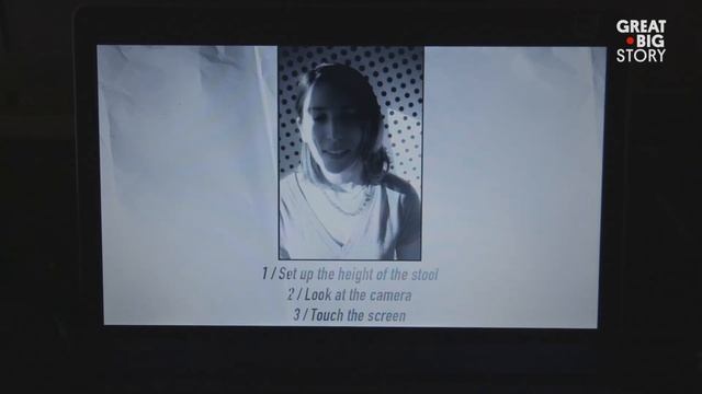 Artist JR Is Helping Connect Our Humanity Through Street Art смотреть онлайн