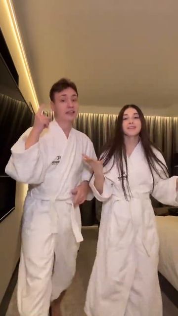 Сделать реакцию на клип синий цвет? #memes #мем #домер #сем смотреть онлайн