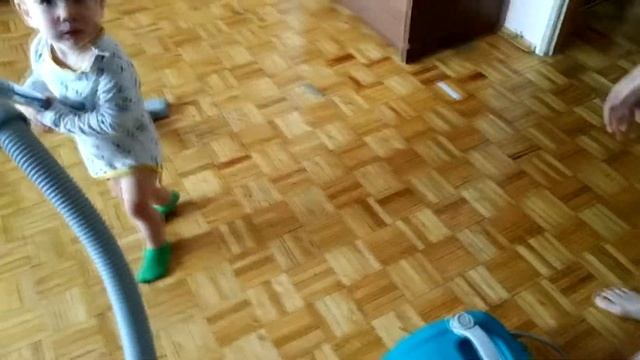 Ричард и голубой пылесос Ричард Папкин Сын смотреть онлайн