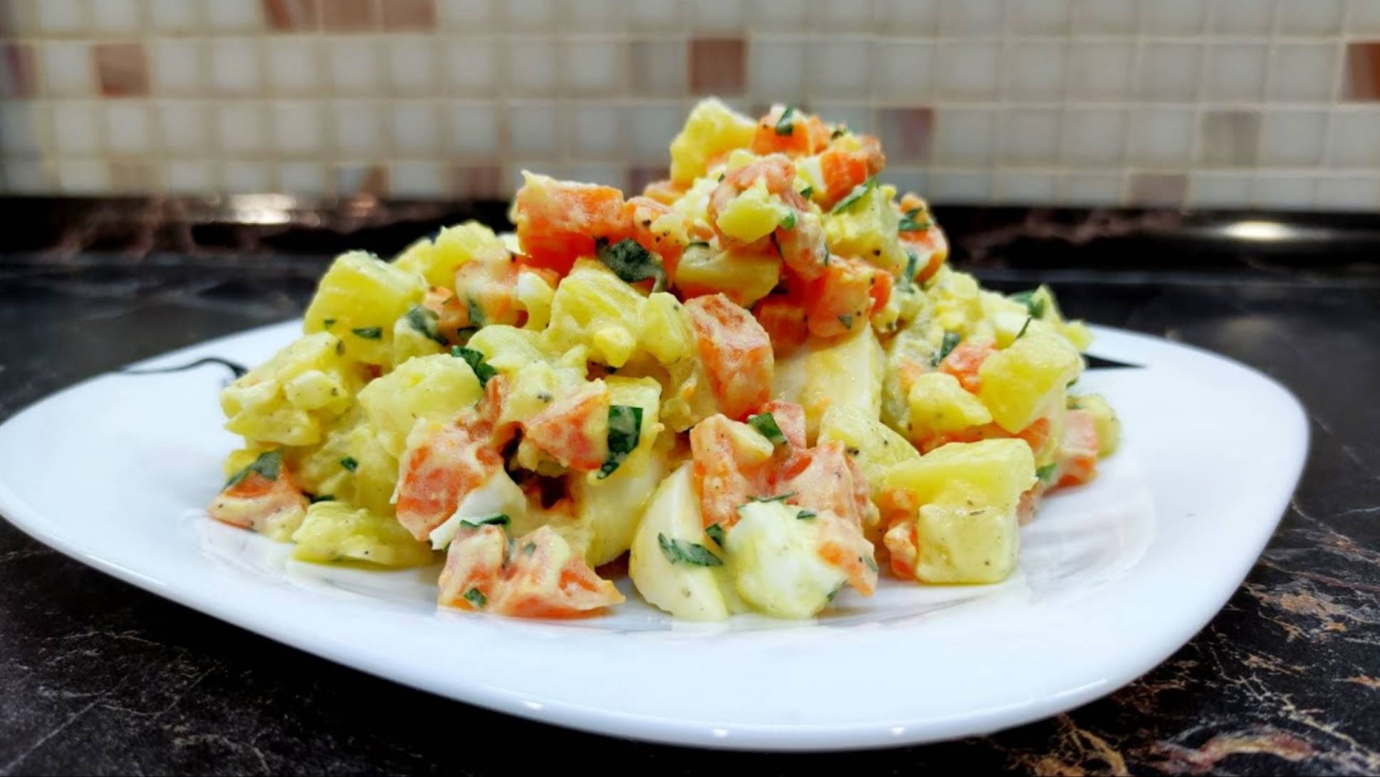 Не хуже Оливье. Бразильский картофельный салат. Рецепт салата. смотреть онлайн