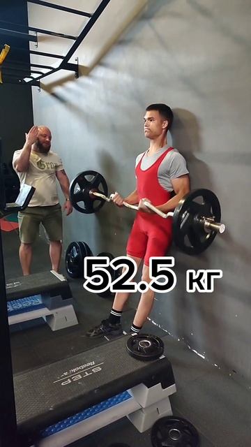 СТРОГИЙ ПОДЪЁМ ШТАНГИ НА БИЦЕПС СОРЕВНОВАНИЯ#shortsvideo смотреть онлайн