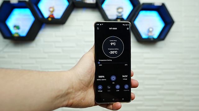 Холодильник для подорожей BREVIA 22220 35 л. Детальний огляд