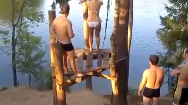 зайка на тарзанке)) mp4 смотреть онлайн
