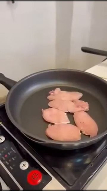 Сковорода Юнивёрсал 24см смотреть онлайн