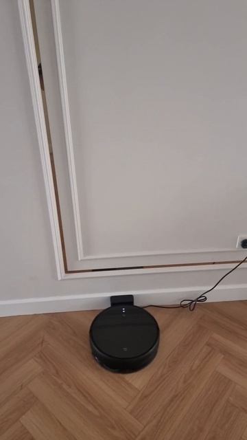 #робот #пылесос #квартира смотреть онлайн