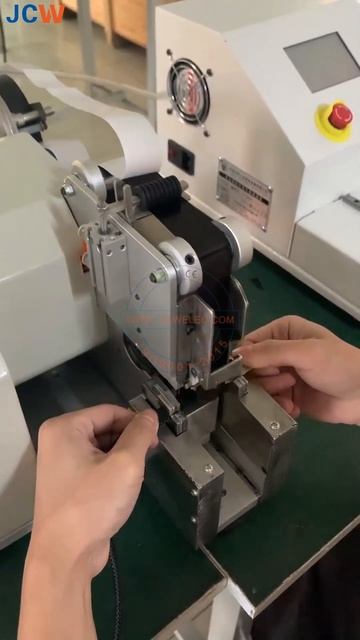 JCW-T03F | Машина для обмотки жгутов плоских проводов смотреть онлайн
