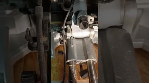 Как отрегулировать торцовочную пилу Макита LS1018L.