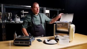 Готовим тесто для пельменей при помощи тестомесильно?