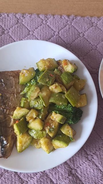 ⛔НЕ ЕШЬТЕ ТАКОЙ ЗАВТРАК!!! Скумбрия - гриль - это треш д? смотреть онлайн