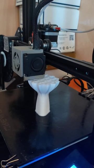 Соковыжималка для лимона на 3Д принтере. Печать. смотреть онлайн