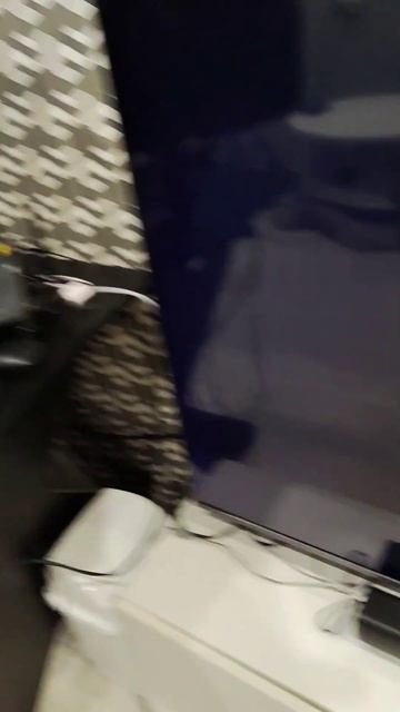 Как подключить игровую консоль к двум мониторам #xbox смотреть онлайн