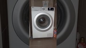 Стиральная машина LG 9 kg Хлопок 1400 Об/мин.60 градусов