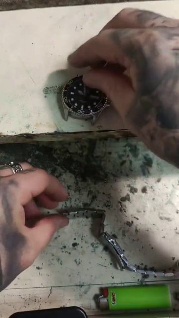 Как почистить часы? | How To Clean A Watch?