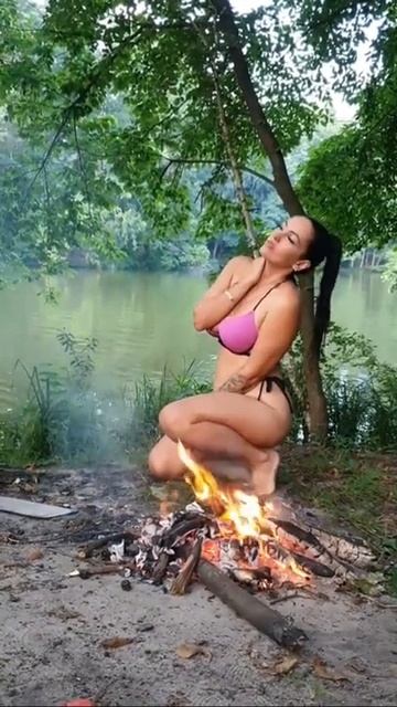 Чтобы быть счастливой, женщине нужно услышать три сло? смотреть онлайн