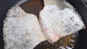 Жареный КАРАСЬ в СМЕТАНЕ на СКОВОРОДЕ без духовки, про