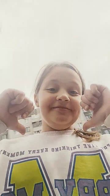 раскачал качели и мой телефон чуть не упал смотреть онлайн