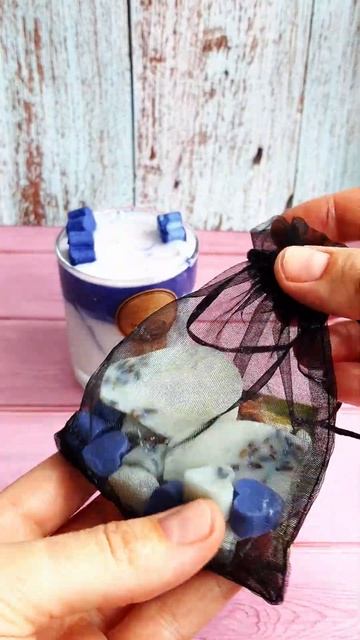 хендмейд Свеча ароматическая Лаванда слива кашемир п? смотреть онлайн