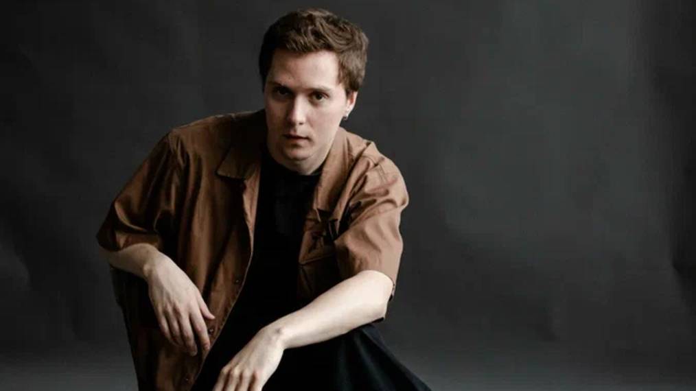 Визитка 2025 Андрея Батова смотреть онлайн