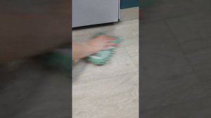 Чистка пола с Kitfort KT-917