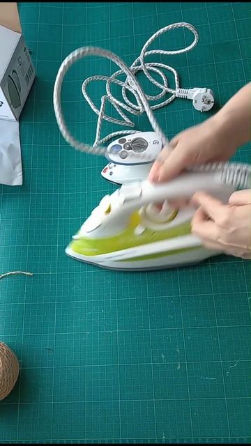 Утюги и иглы. Разбираемся, какой утюг нам нужен и каким смотреть онлайн