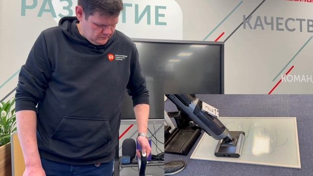 Распаковка моющего вертикального пылесоса REDMOND MultiClean смотреть онлайн