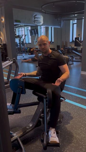 Приведение бедра (сведение ног) смотреть онлайн