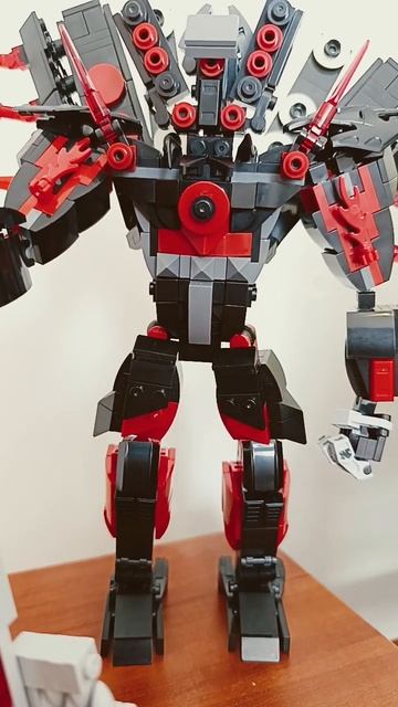 спикер мен титан и тостер #lego #skibiditoilet #titanspeakerman смотреть онлайн