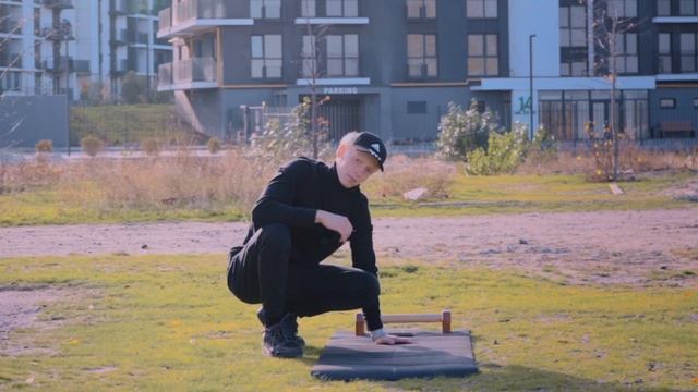 СТОЙКА на РУКАХ для НАЧИНАЮЩИХ: Секреты Идеального Ба?