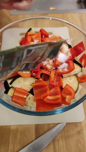 Как приготовить овощную икру в духовке: ленивый рецеп? смотреть онлайн