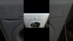 обзор инструкция стиральная машина Indesit IWUB 4085. быстрая