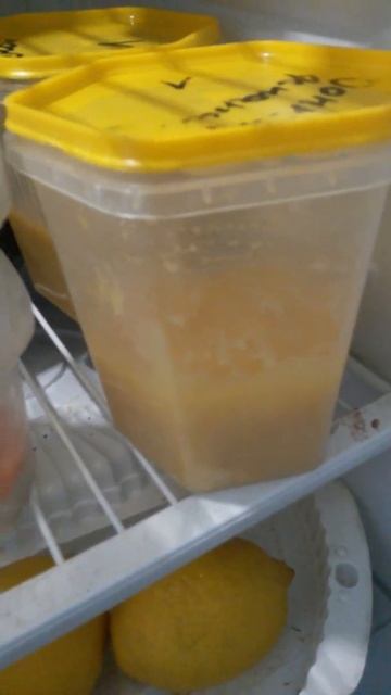 Мёд в холодильнике Шестого Мая