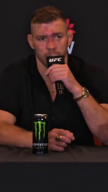 Дю Плесси вызывал Алекса Перейру на бой. Кто выиграет ? смотреть онлайн