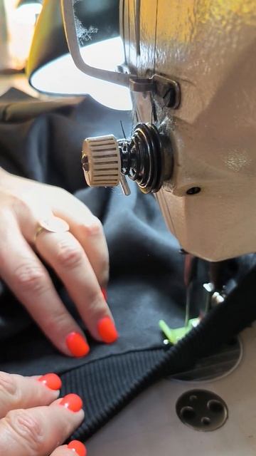 лапка тефлоновая с ограничителем,с разными расстояни? смотреть онлайн