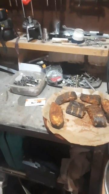 когда на улице мошка атакует))#вкусняшка #блогер #загор смотреть онлайн