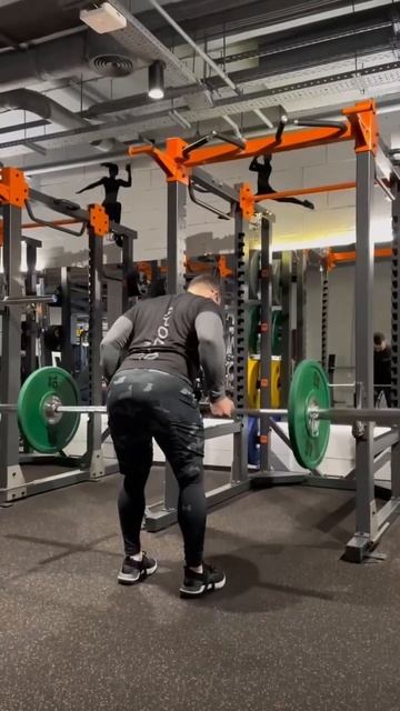 Тяга штанги в наклоне смотреть онлайн