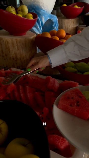 КАК НЕ НАБРАТЬ ВЕС ВО ВРЕМЯ ОТПУСКА «ВСЕ ВКЛЮЧЕНО» смотреть онлайн