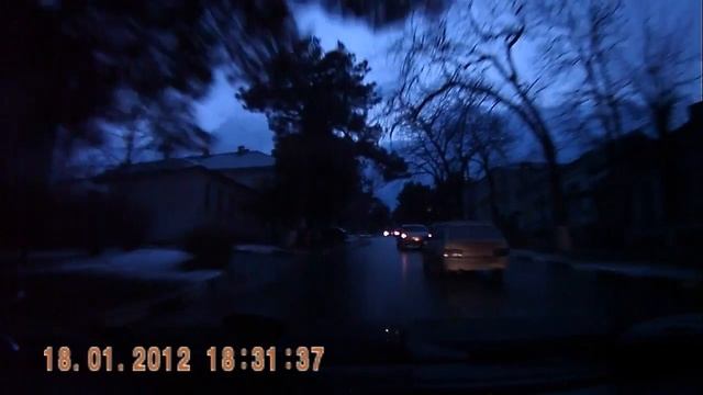 нашим пофигу им светофор надо проехать..... © ко.шка смотреть онлайн