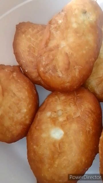 Пирожки во фритюрнице! Новая помощница!#фритюр#пирожк? смотреть онлайн