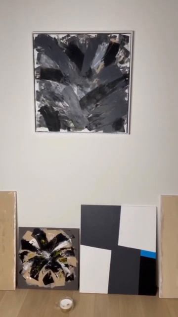 Почему люди покупают картины?  Как вы думаете? Пустая с